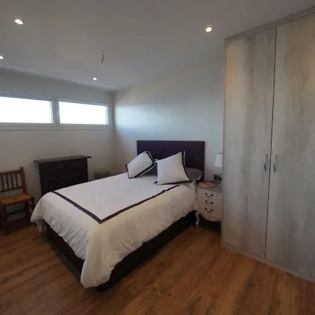 Seafront In Апартаменты Паламос